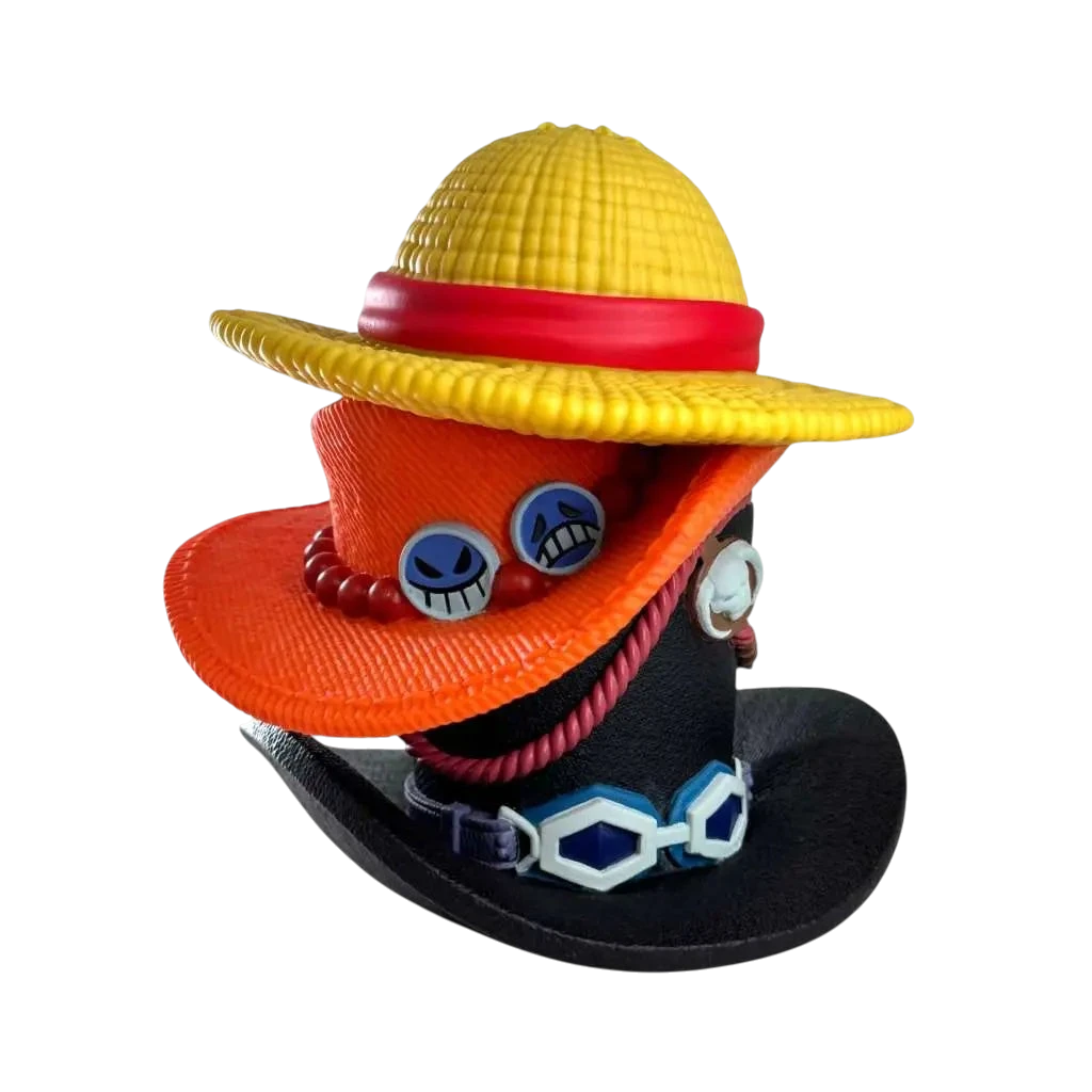 ONE PIECE STACK OF HATS MONEY BOX - Vue 2