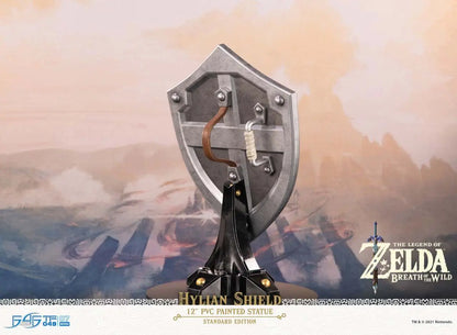 LEGEND OF ZELDA HYLIAN SHIELD PVC STATUE - Vue 3