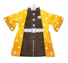 DEMON SLAYER ZENITSU AGATSUMA TOWEL - Vue 5