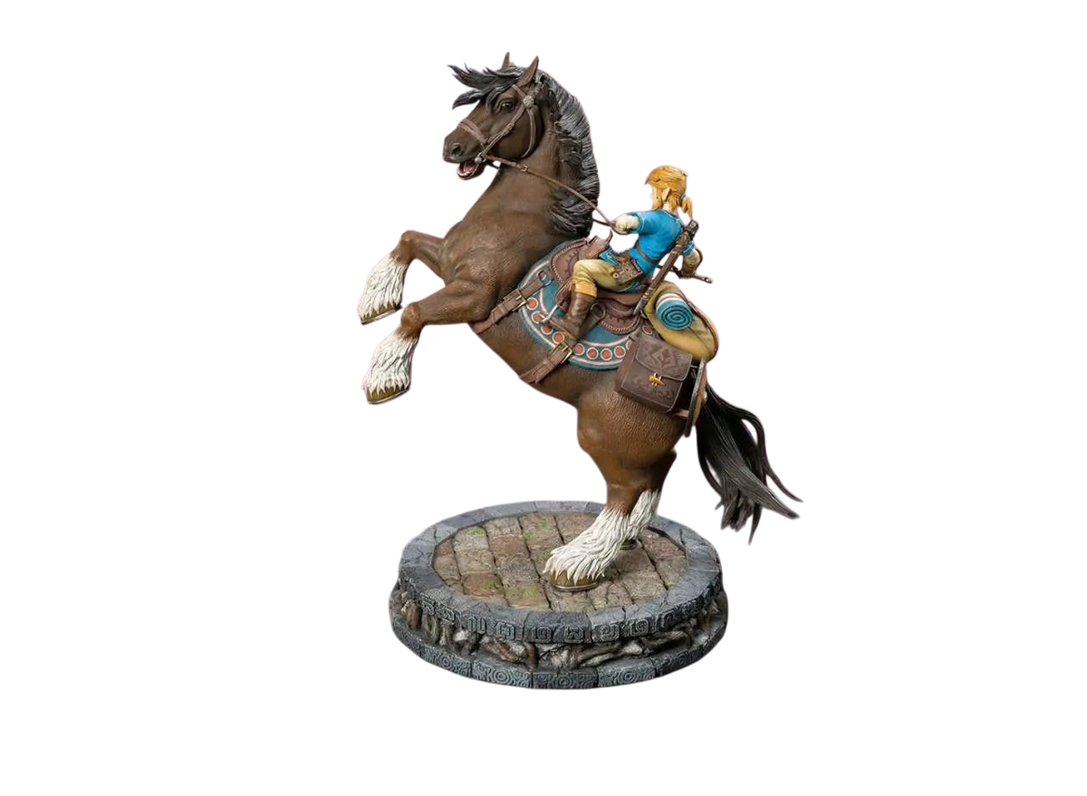 LEGEND OF ZELDA LINK ON HORSE LEGEND STATUE - Vue 3