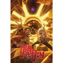 Poster officiel NIPPON DOKI STORE Dan Da Dan illustrant un affrontement épique aux tons dorés et dynamiques