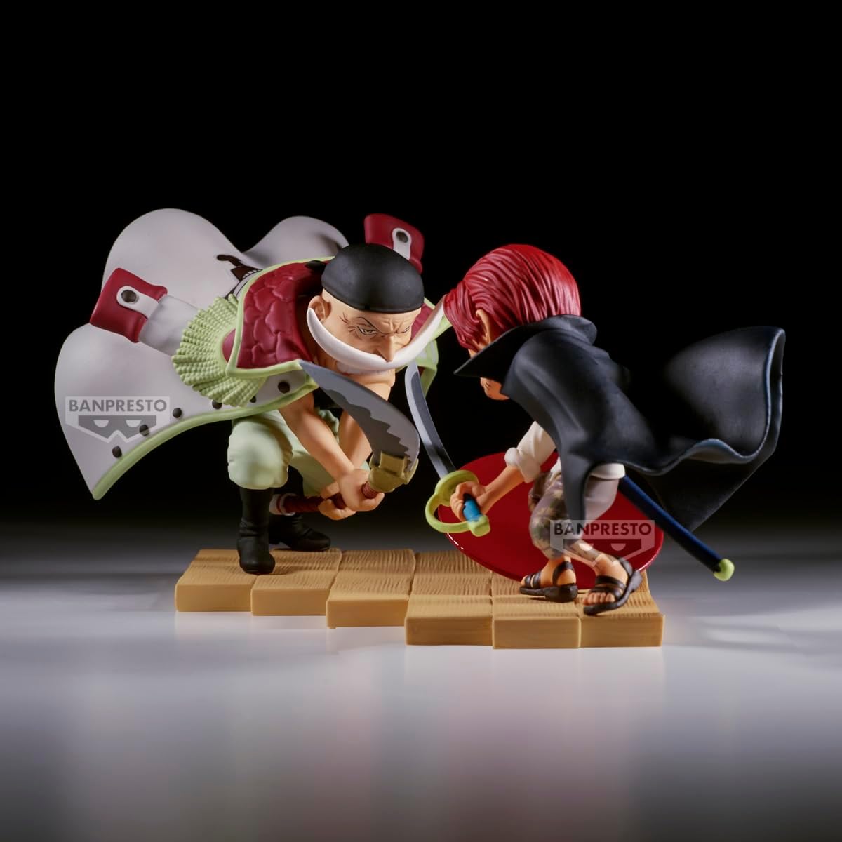 Edward Newgate vs Shanks – Figurine WCF Log Stories 13cm Banpresto