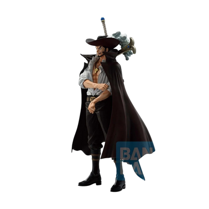 Dracule Mihawk - Figurine Beyond the Trials 25cm BANDAI