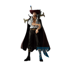 Dracule Mihawk - Figurine Beyond the Trials 25cm BANDAI