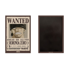 Aimant NIPPON DOKI STORE Wanted Zoro de One Piece avec affiche de prime de Roronoa Zoro sur fond beige