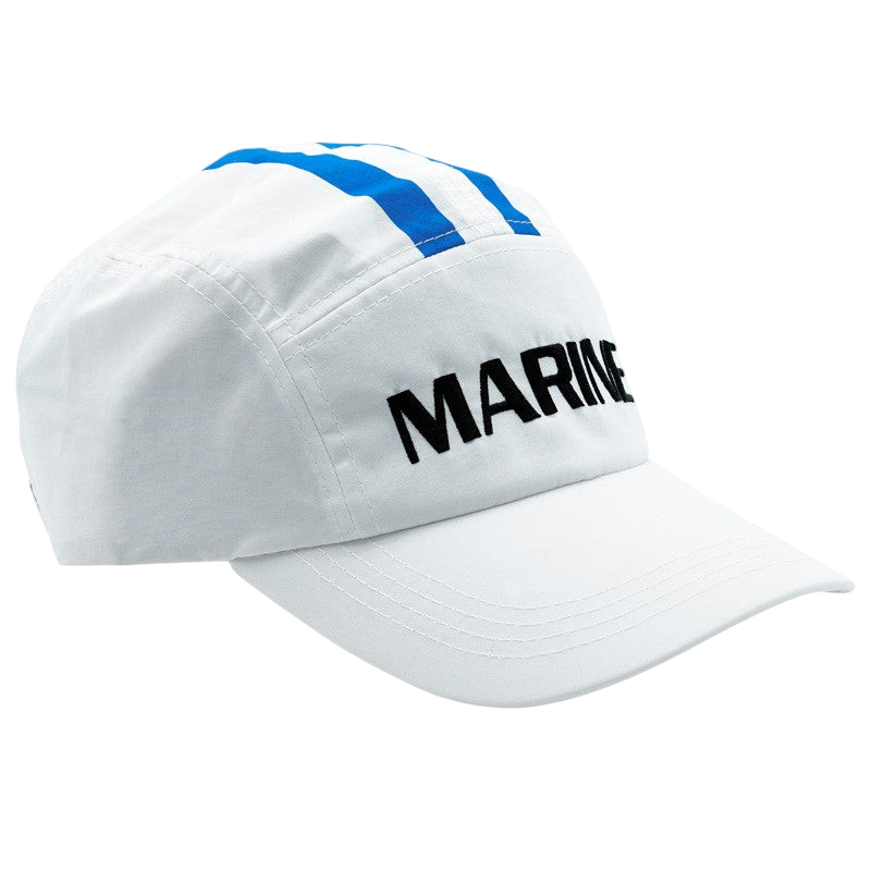 Casquette blanche Marine de One Piece par NIPPON DOKI STORE avec bandes bleues et inscription noire