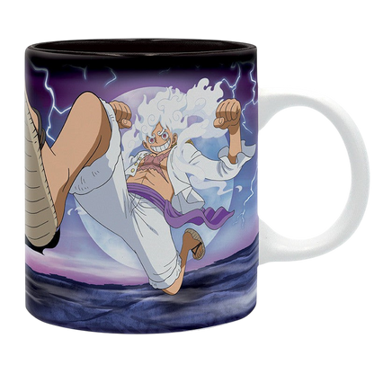 Mug en céramique NIPPON DOKI STORE de 320 ml illustré avec Luffy Nika en mode Gear 5 sous un ciel orageux
