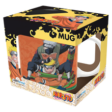 Mug en céramique NIPPON DOKI STORE Naruto avec illustrations de Kakashi et Naruto dans sa boîte cadeau officielle