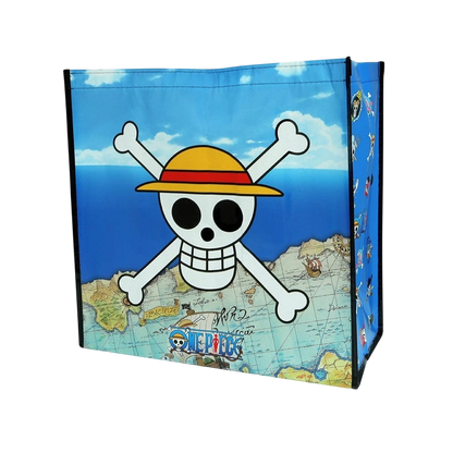 Sac shopping NIPPON DOKI STORE One Piece avec le logo Jolly Roger de Luffy et une carte au trésor sur fond bleu