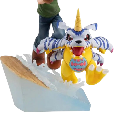 NIPPON DOKI STORE Yamato Ishida and Gabumon GEM 2022 statuette from Digimon Adventure on a wave base