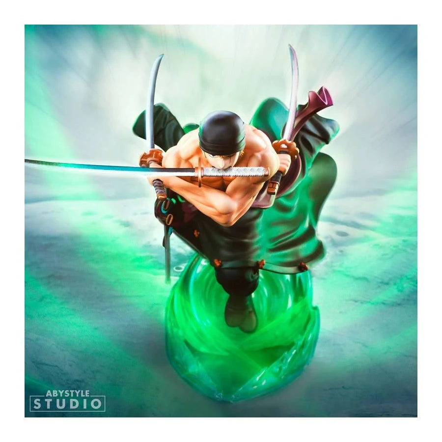 Zoro - Figurine SFC Phosphorescent 18cm ABYstyle